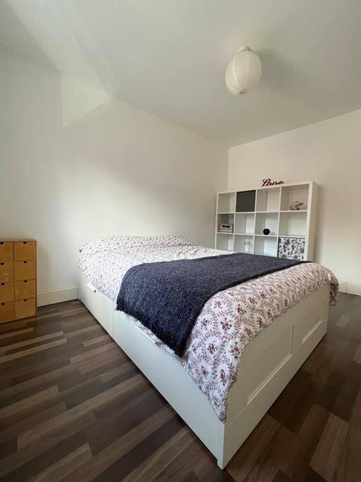 Modern Apartment In Dundee City Centre Exterior foto